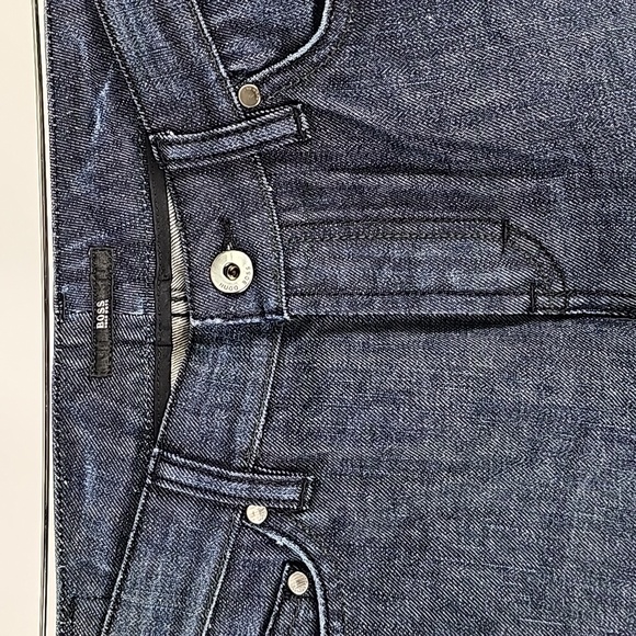 Boss Woman's Jeans - Picture 2 of 10
